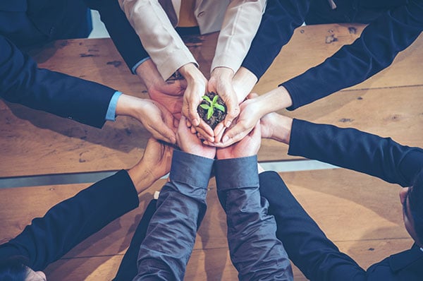 The Impact of Corona Virus: If E-Commerce Wins, Does the Planet Loose?